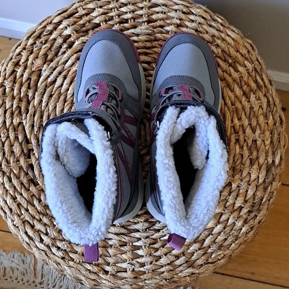 Merrell Girls Snow Crush Waterproof/Insulated Winter/Snow/Outdoor Grey Boots S-3